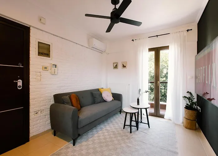 Upper - Easy Parking - Explore The Center On Foot - Modern Ano Poli *