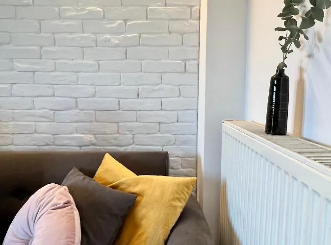 Apartment Upper - Easy Parking - Explore The Center On Foot - Modern Ano Poli