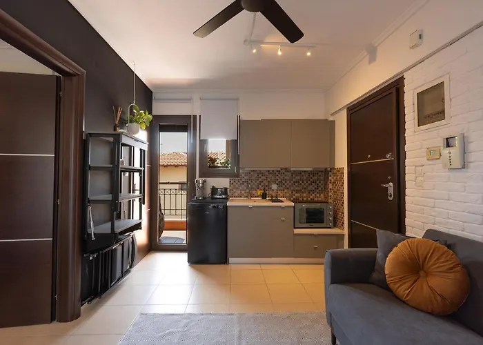 Upper - Easy Parking - Explore The Center On Foot *